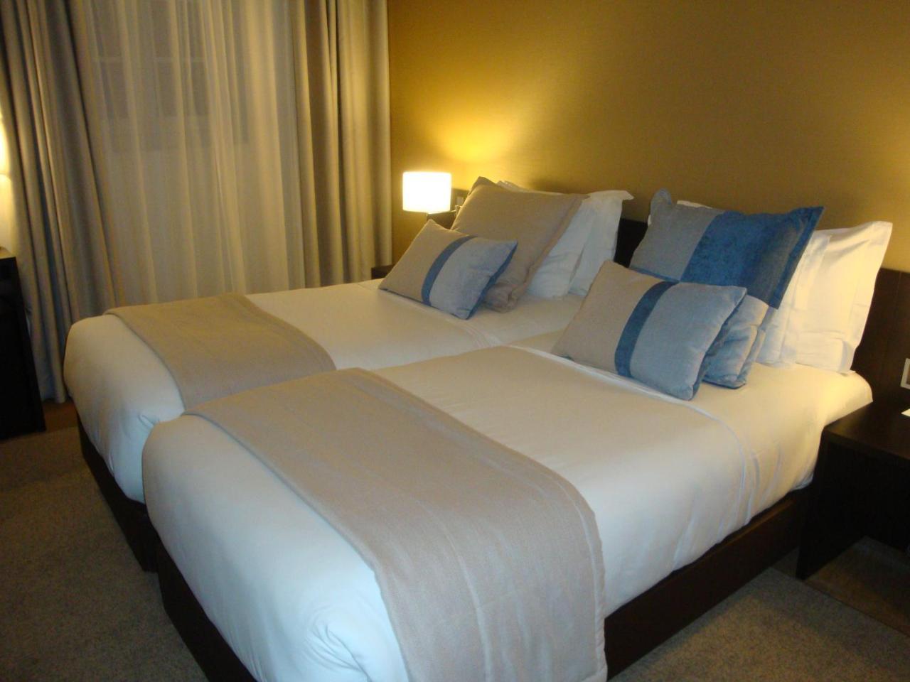 Turim Aveiro Palace Hotel Bagian luar foto
