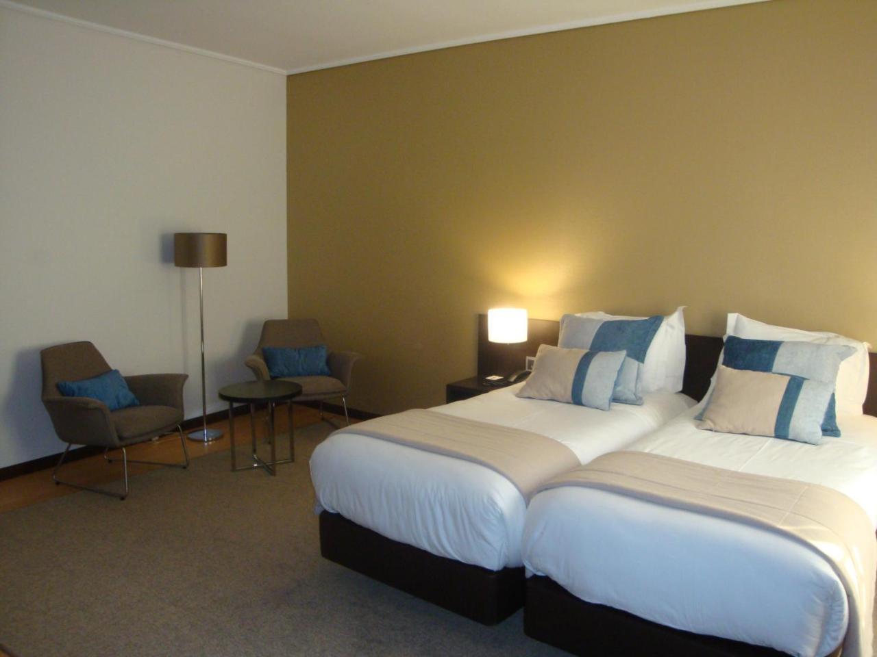 Turim Aveiro Palace Hotel Bagian luar foto