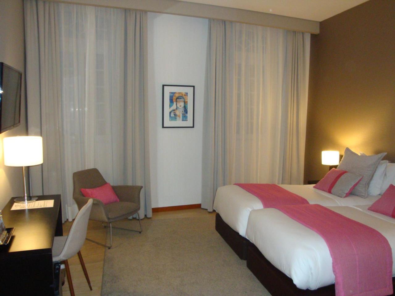 Turim Aveiro Palace Hotel Bagian luar foto