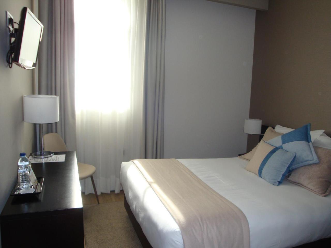 Turim Aveiro Palace Hotel Bagian luar foto